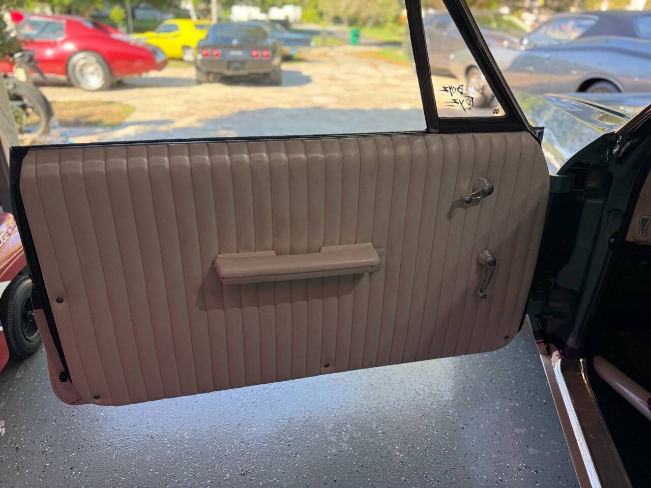 Chevrolet-Impala-1966-Coupe-28