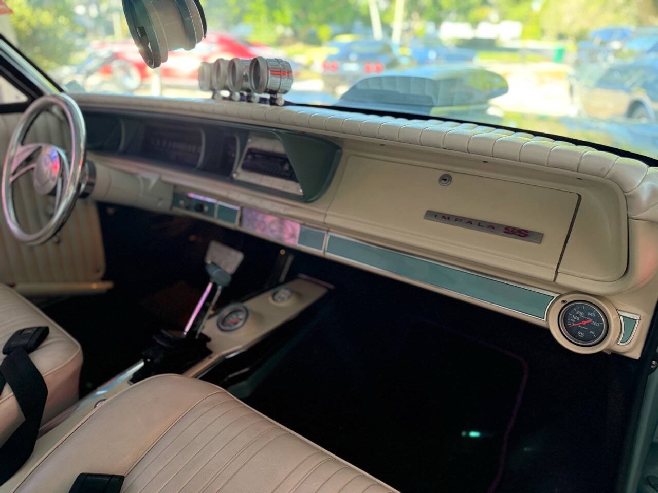 Chevrolet-Impala-1966-Coupe-39