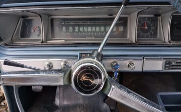 Chevrolet-Impala-1966-Sedan-2