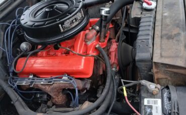 Chevrolet-Impala-1966-Sedan-3