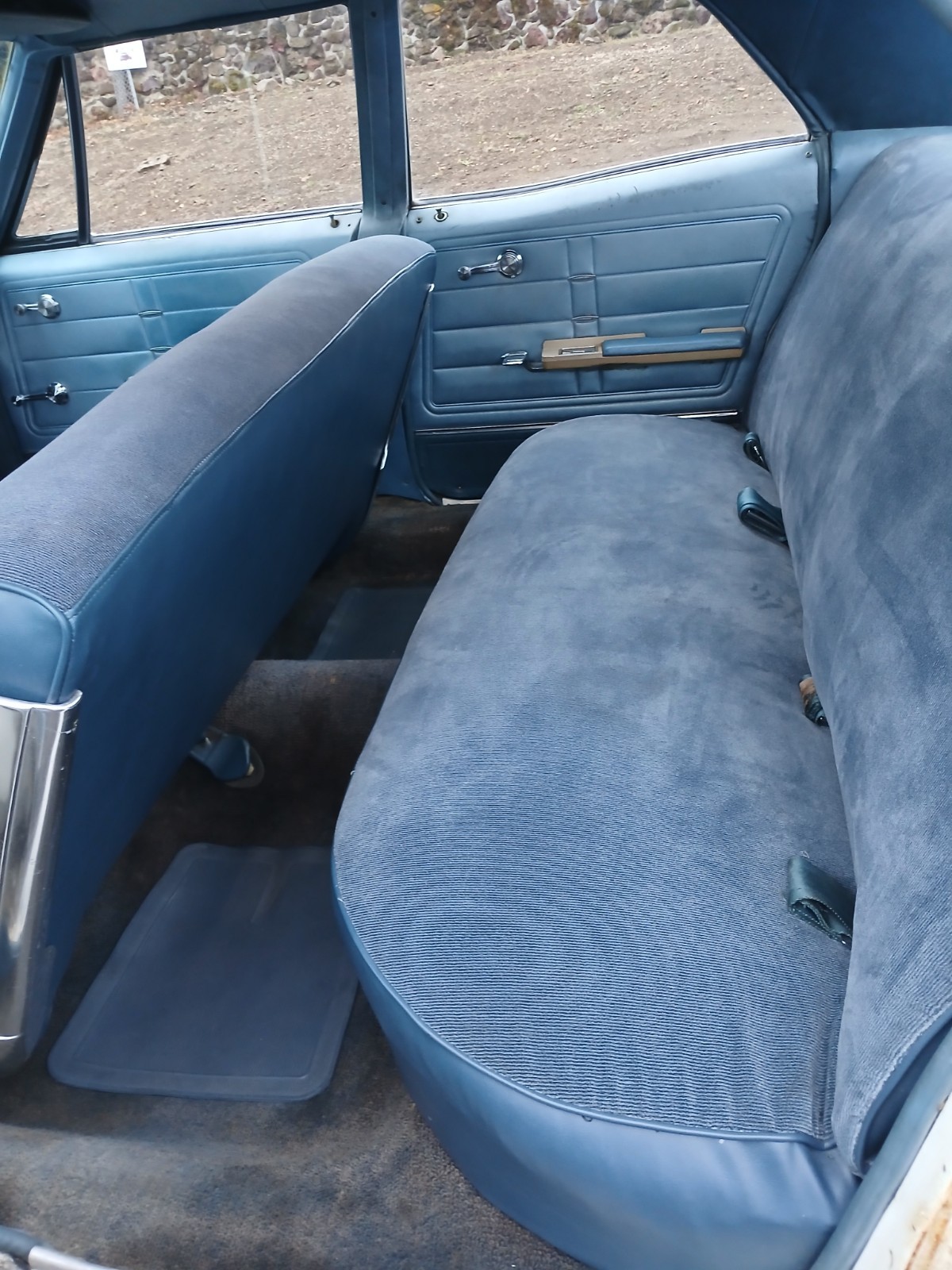 Chevrolet-Impala-1966-Sedan-7