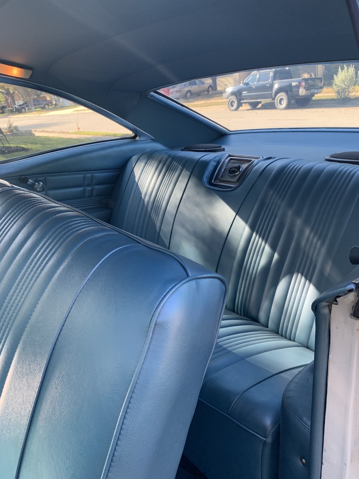 Chevrolet-Impala-1967-Coupe-11