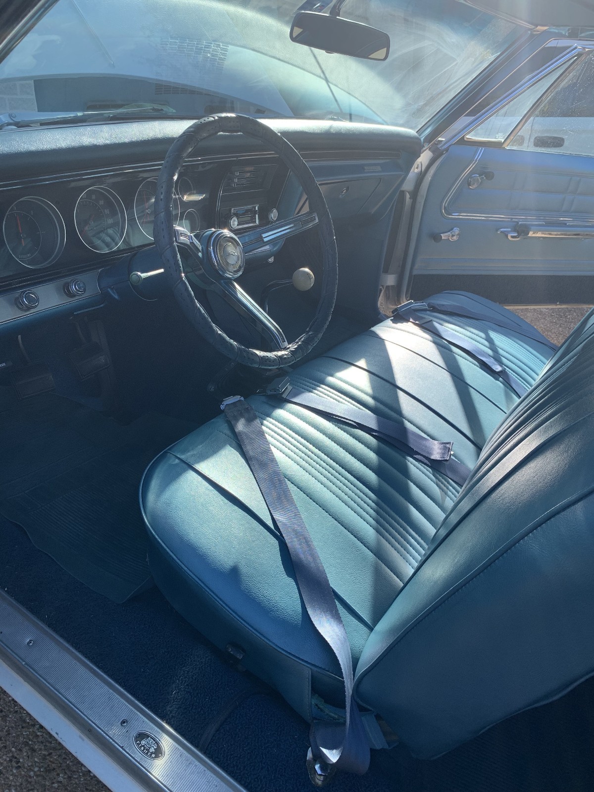 Chevrolet-Impala-1967-Coupe-12