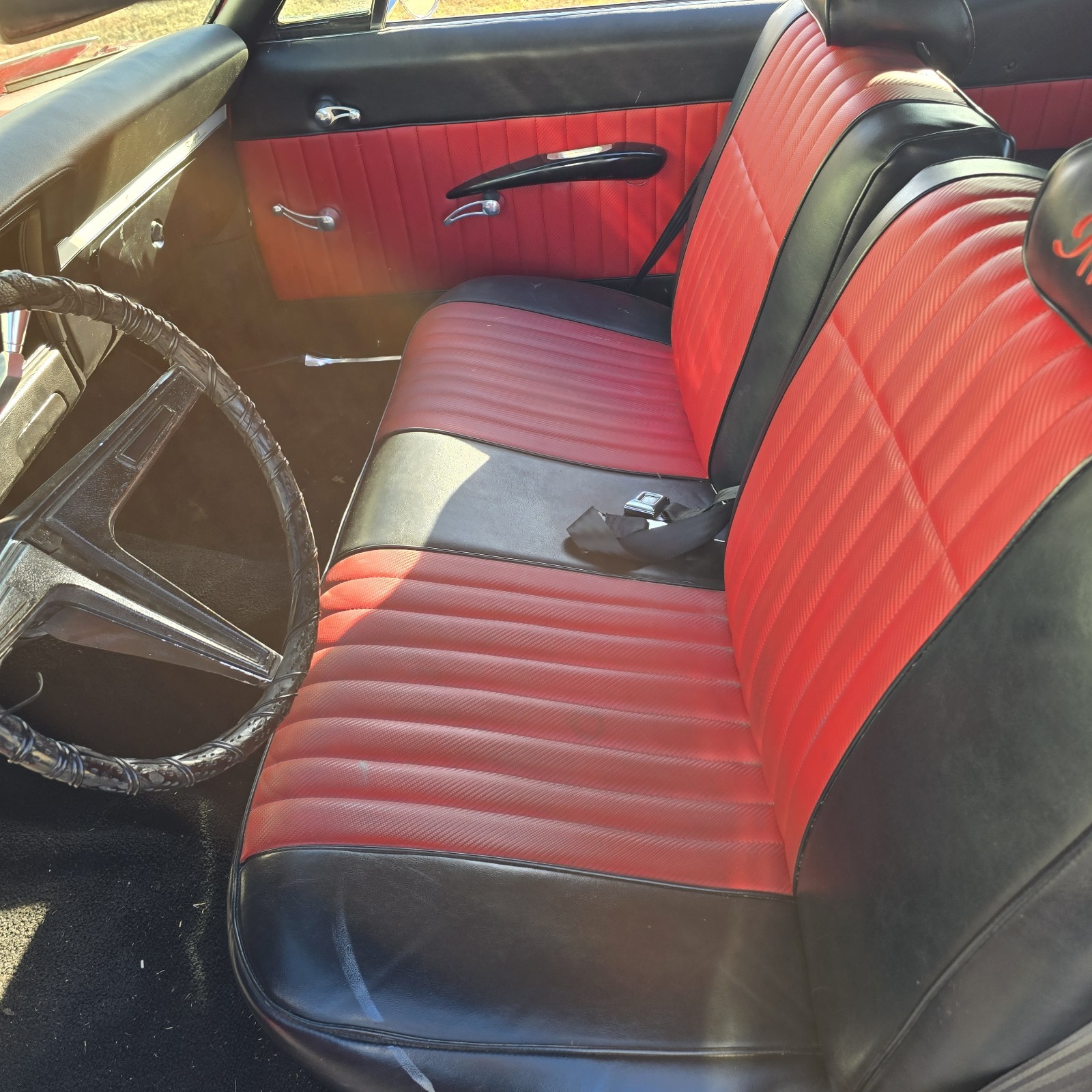 Chevrolet-Impala-1968-Coupe-9