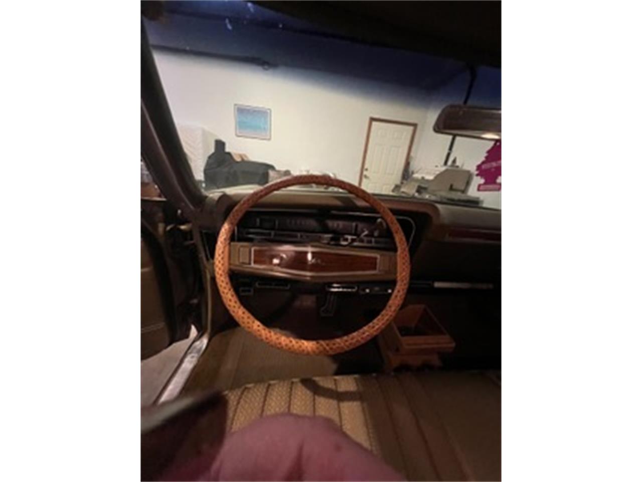 Chevrolet-Impala-1970-Gold-Gold-8