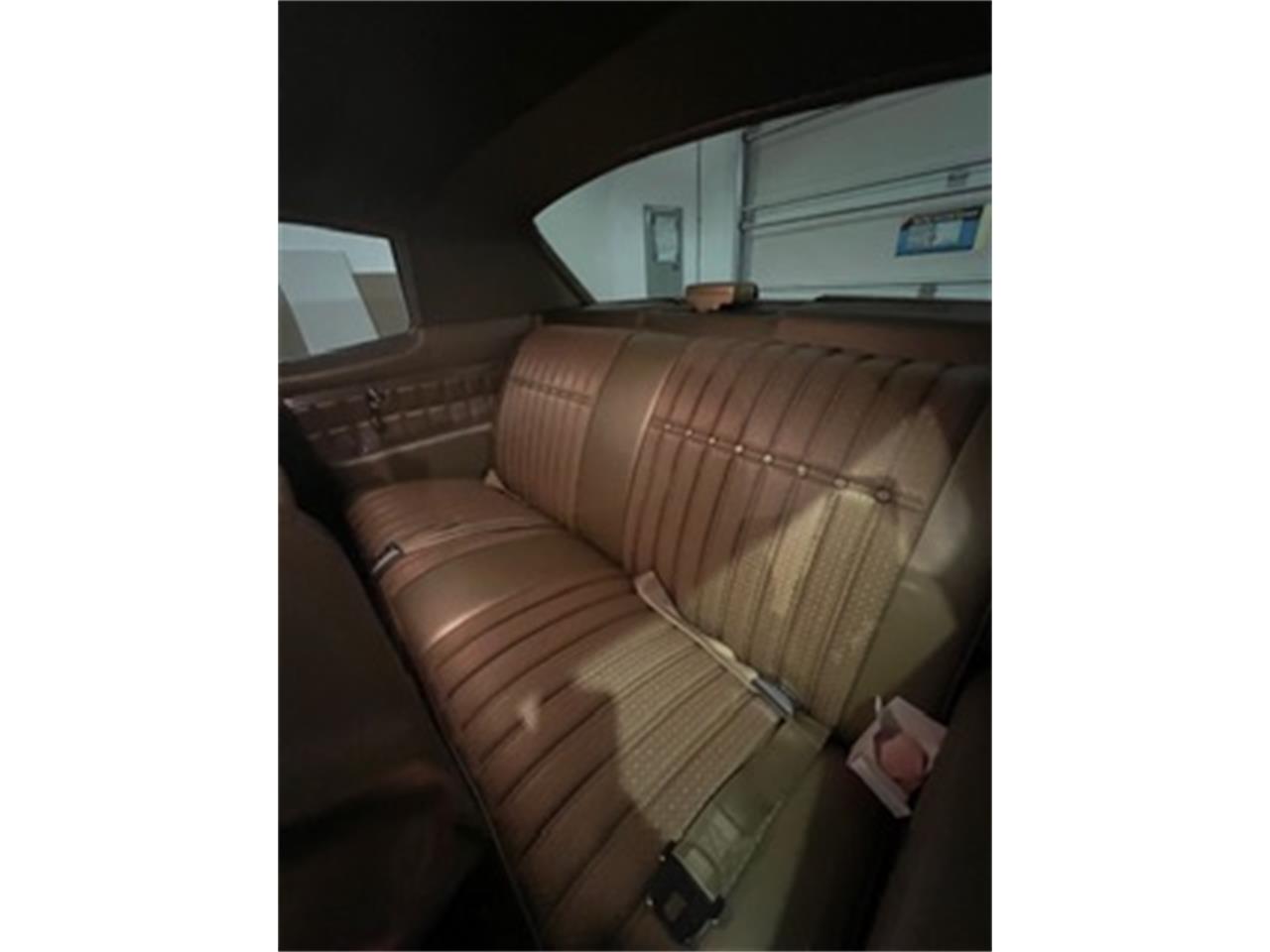 Chevrolet-Impala-1970-Gold-Gold-9