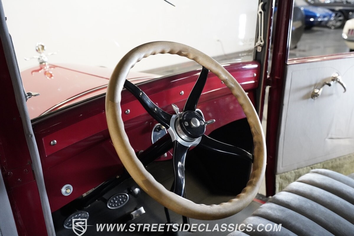 Chevrolet-Imperial-1927-Sedan-28