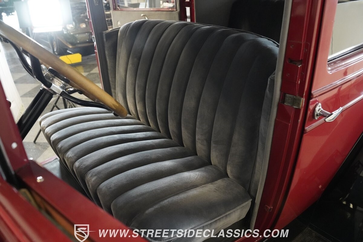 Chevrolet-Imperial-1927-Sedan-29