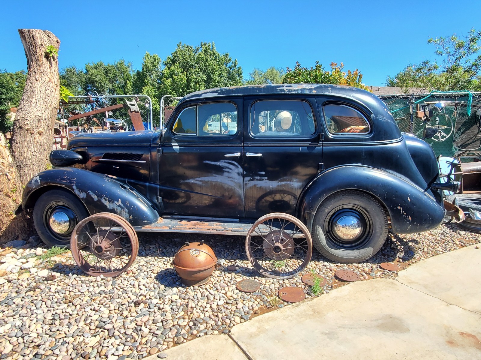 Chevrolet-JA-Master-Deluxe-1937-Master-Deluxe-12