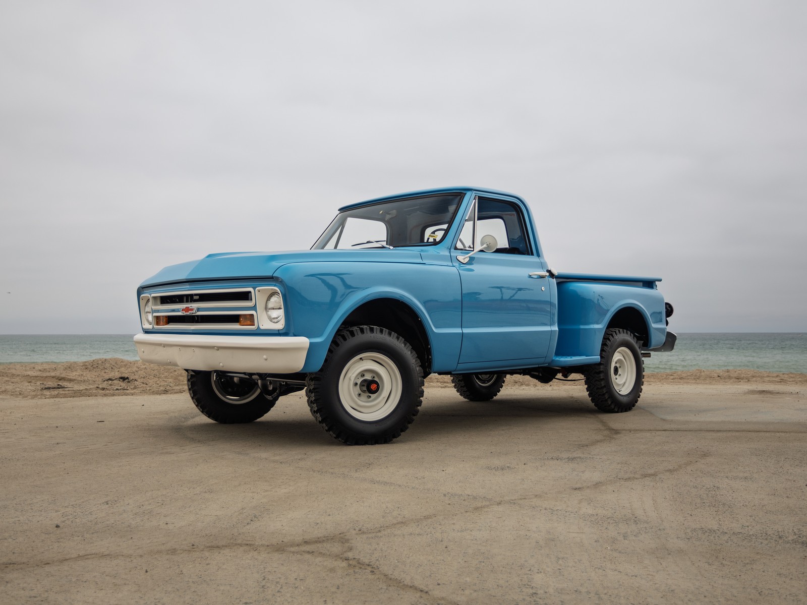 Chevrolet-K10-PICK-UP-1967-12