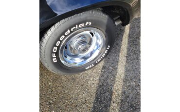 Chevrolet-Laguna-s3-1975-black-black-9