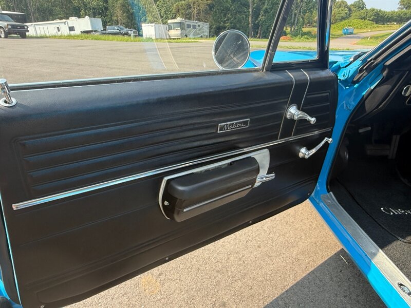 Chevrolet-Malibu-1968-Black-Black-18