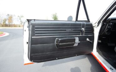 Chevrolet-Malibu-1968-Coupe-15