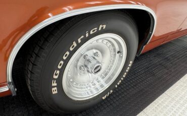 Chevrolet-Malibu-1968-Sunset-Orange-Metall-Black-11