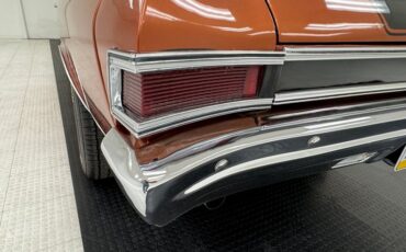 Chevrolet-Malibu-1968-Sunset-Orange-Metall-Black-16