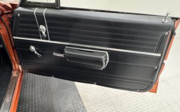 Chevrolet-Malibu-1968-Sunset-Orange-Metall-Black-28