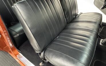 Chevrolet-Malibu-1968-Sunset-Orange-Metall-Black-32