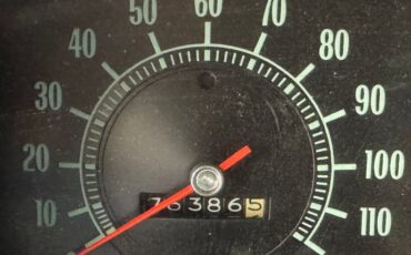 Chevrolet-Malibu-1968-Sunset-Orange-Metall-Black-37