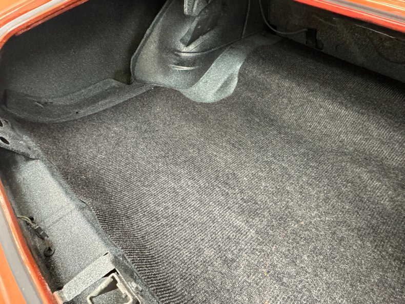 Chevrolet-Malibu-1968-Sunset-Orange-Metall-Black-49