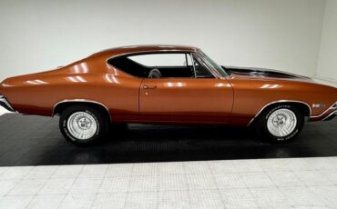 Chevrolet-Malibu-1968-Sunset-Orange-Metall-Black-5