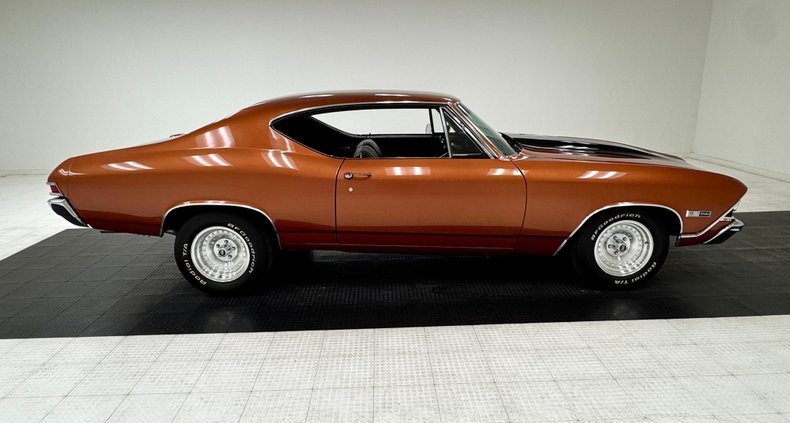 Chevrolet-Malibu-1968-Sunset-Orange-Metall-Black-5