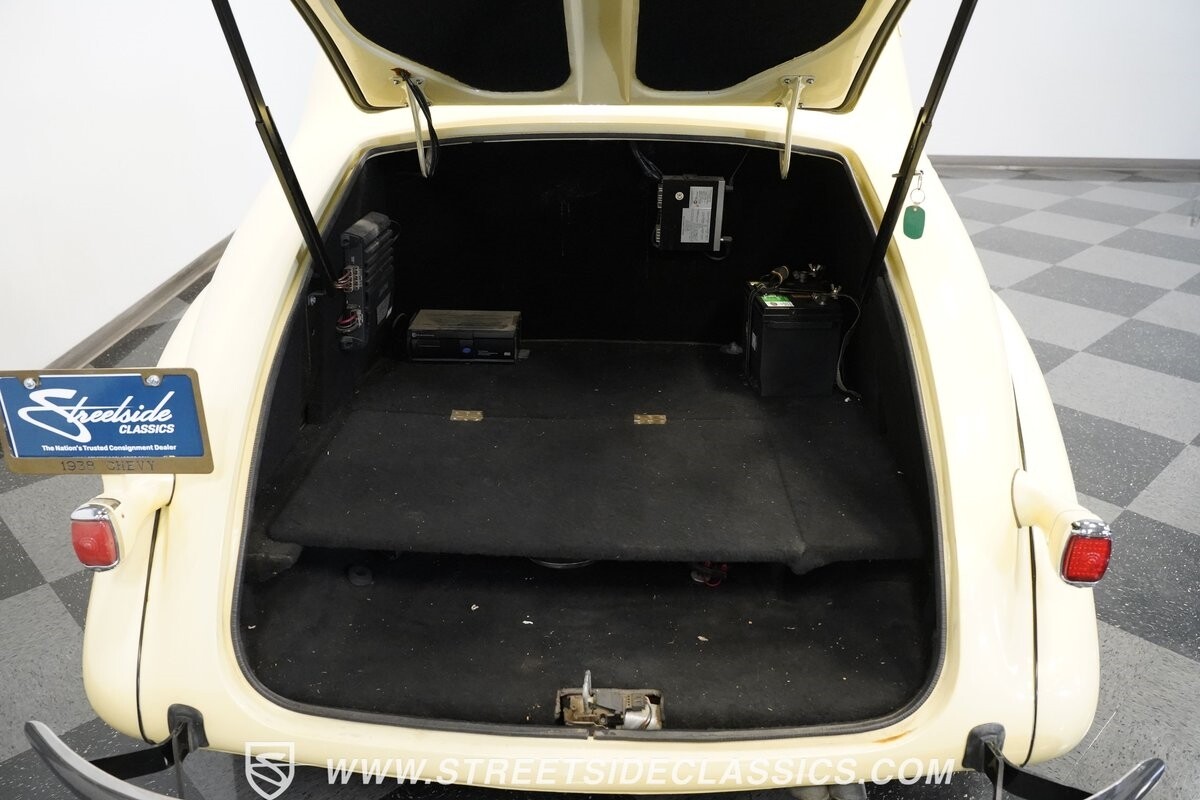 Chevrolet-Master-1938-Coupe-24