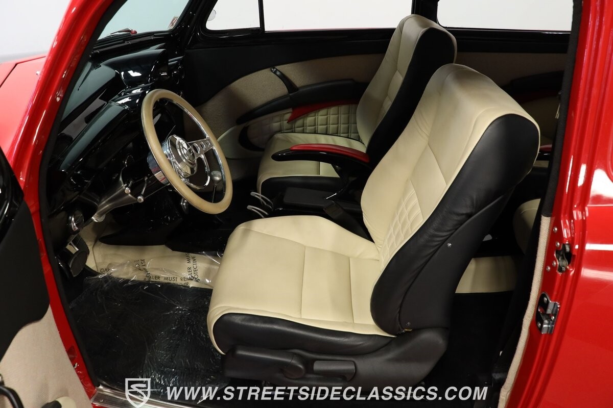 Chevrolet-Master-Deluxe-1940-Sedan-34