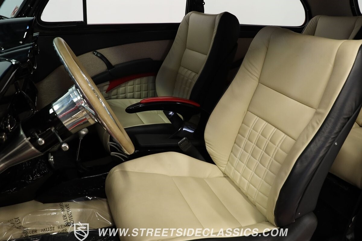 Chevrolet-Master-Deluxe-1940-Sedan-39