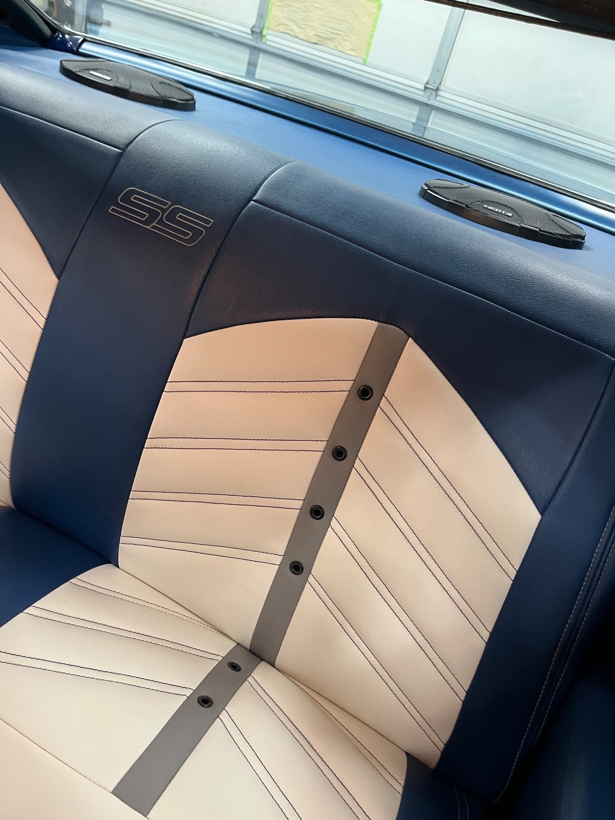 Chevrolet-Monte-Carlo-1970-Coupe-11