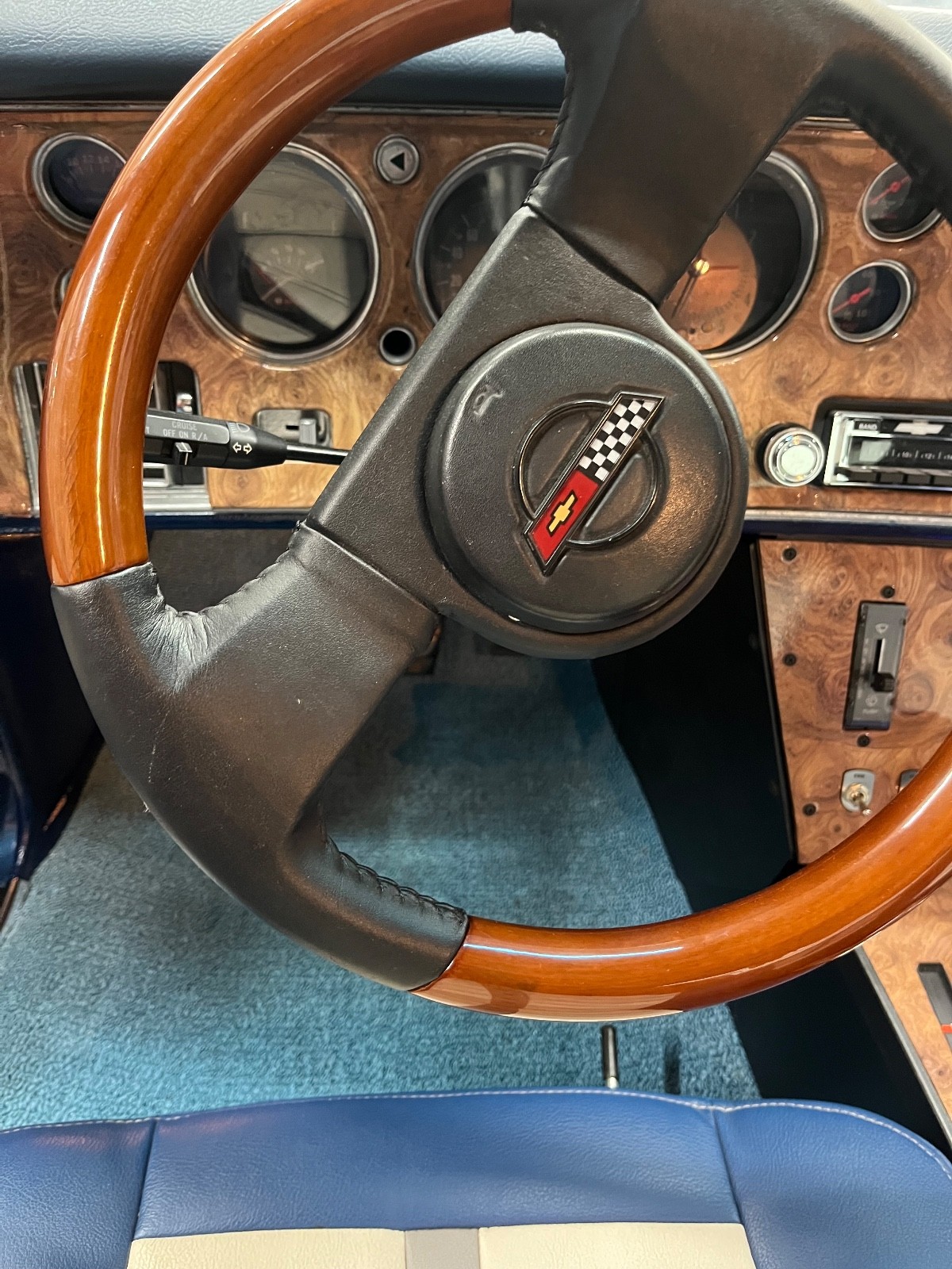 Chevrolet-Monte-Carlo-1970-Coupe-14