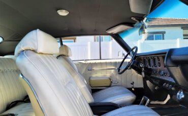 Chevrolet-Monte-Carlo-1972-Coupe-11