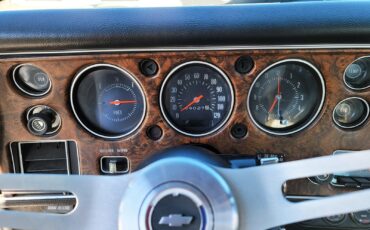 Chevrolet-Monte-Carlo-1972-Coupe-15