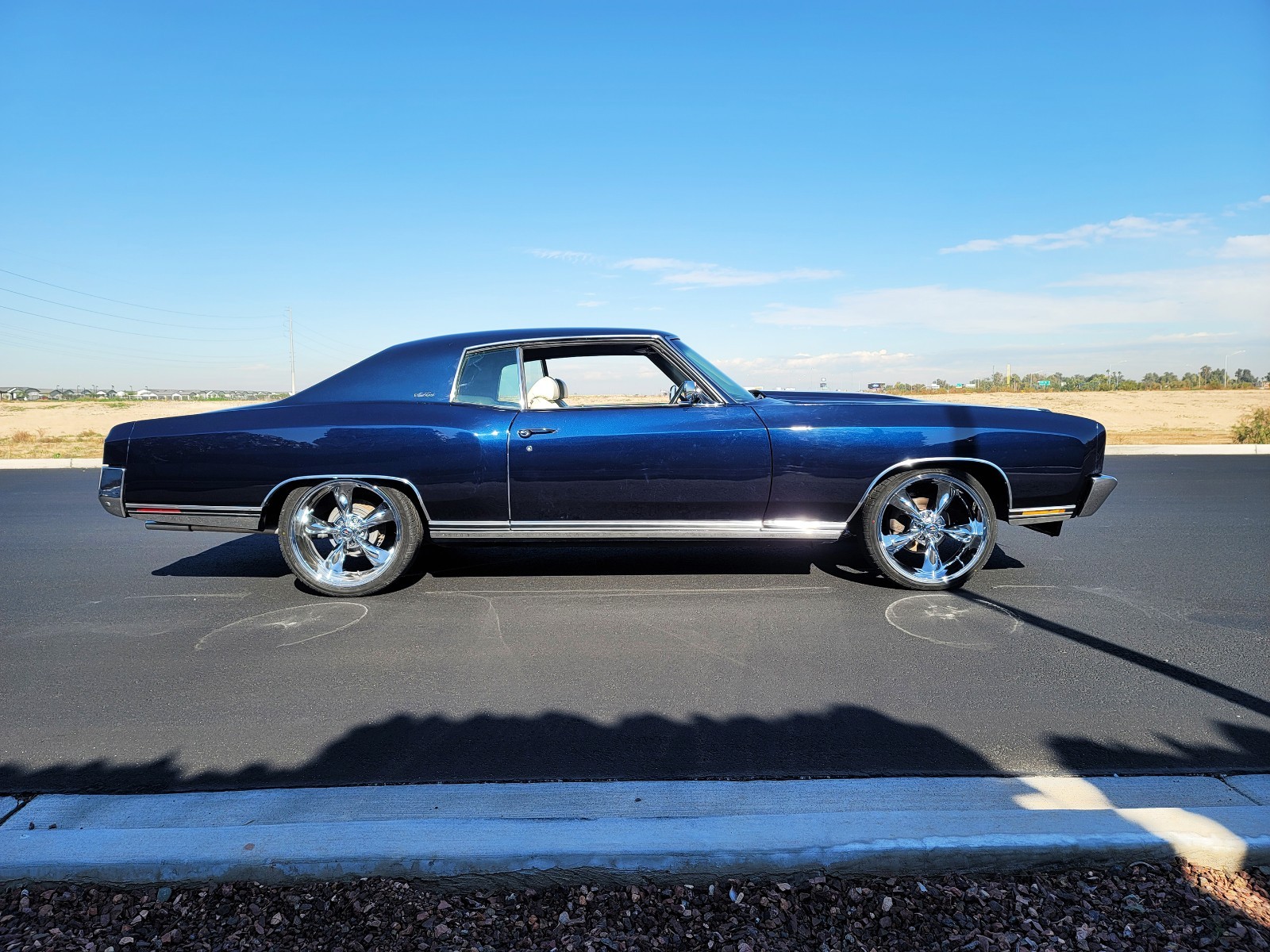 Chevrolet-Monte-Carlo-1972-Coupe-2