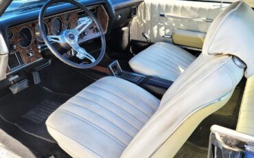 Chevrolet-Monte-Carlo-1972-Coupe-9