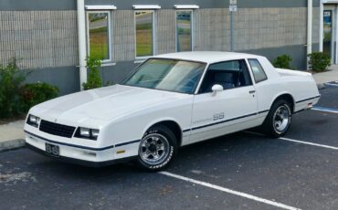 Chevrolet-Monte-Carlo-1984-Coupe-8