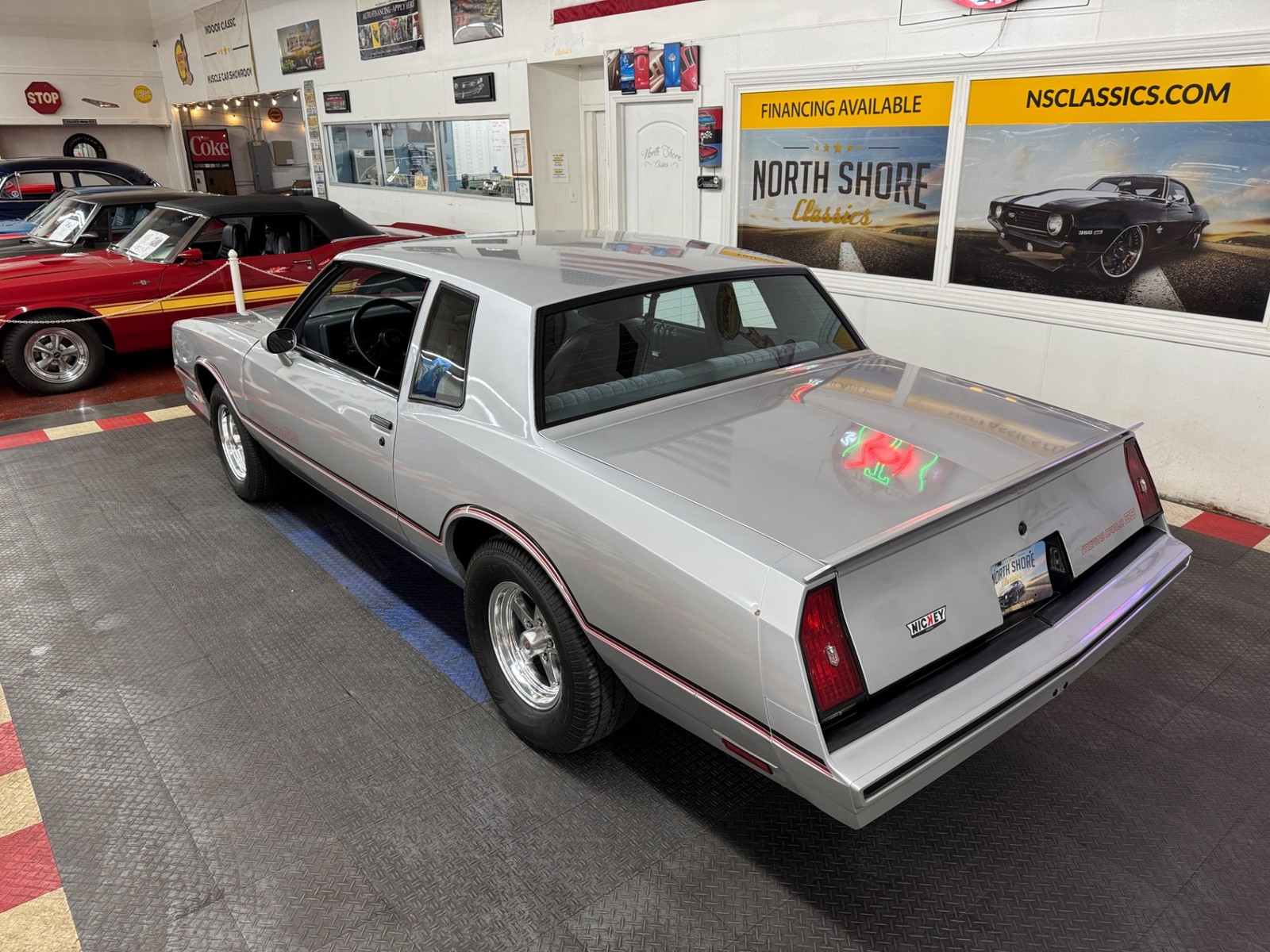 Chevrolet-Monte-Carlo-1985-Coupe-3