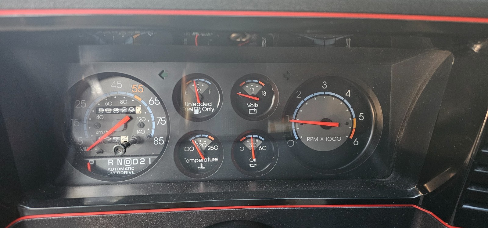 Chevrolet-Monte-Carlo-1986-Coupe-6