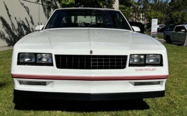 Chevrolet-Monte-Carlo-1988-1