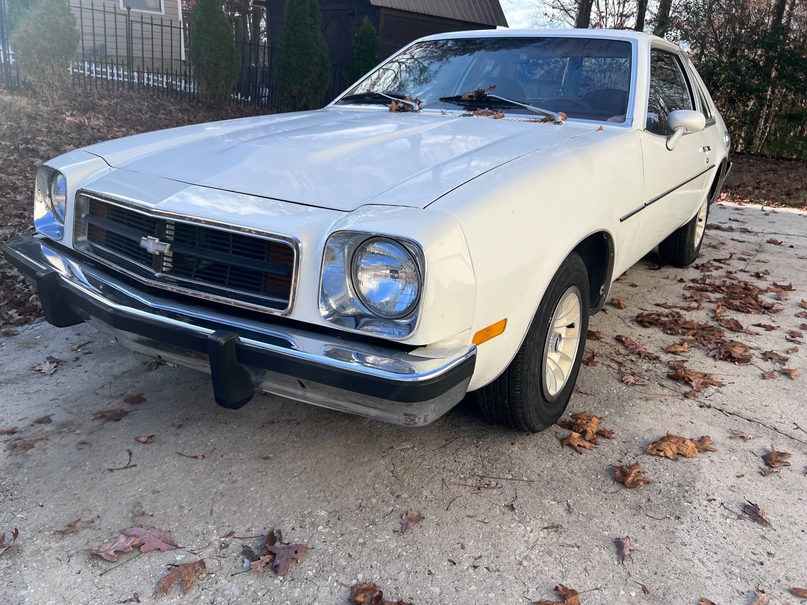 Chevrolet-Monza-1980-Coupe-1