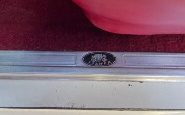 Chevrolet-Monza-1980-Coupe-12