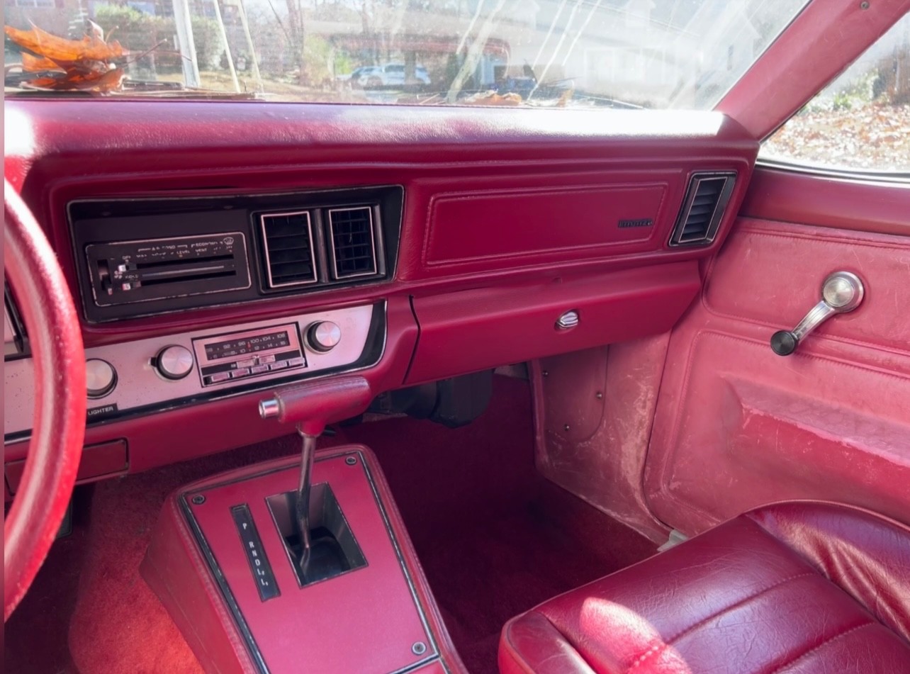 Chevrolet-Monza-1980-Coupe-15