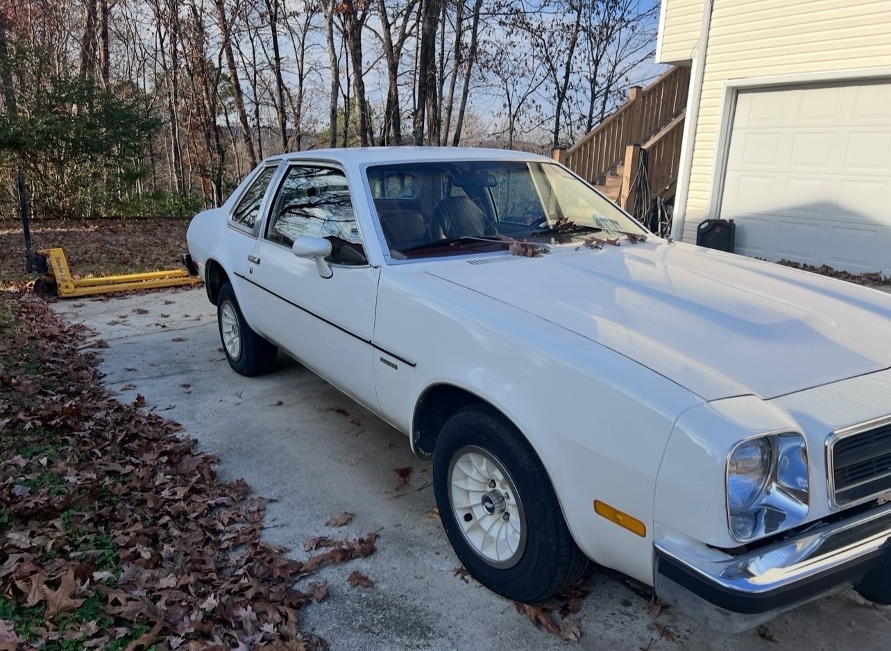 Chevrolet-Monza-1980-Coupe-5