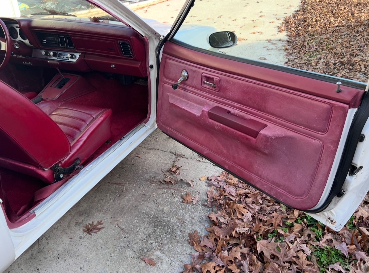 Chevrolet-Monza-1980-Coupe-9