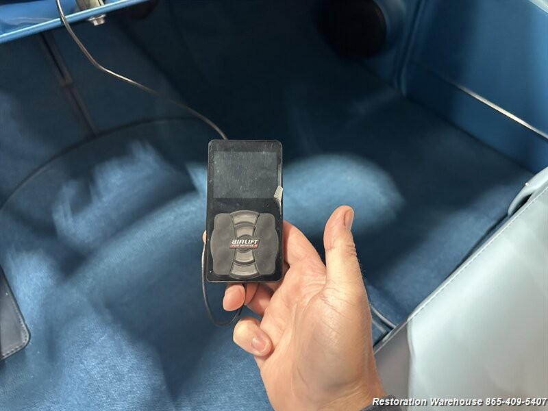 Chevrolet-Nomad-1956-13