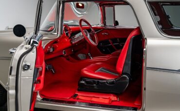 Chevrolet-Nomad-1957-Station-Wagon-2