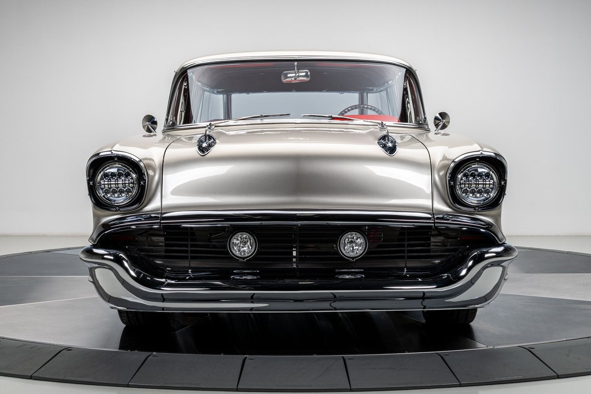 Chevrolet-Nomad-1957-Station-Wagon-6