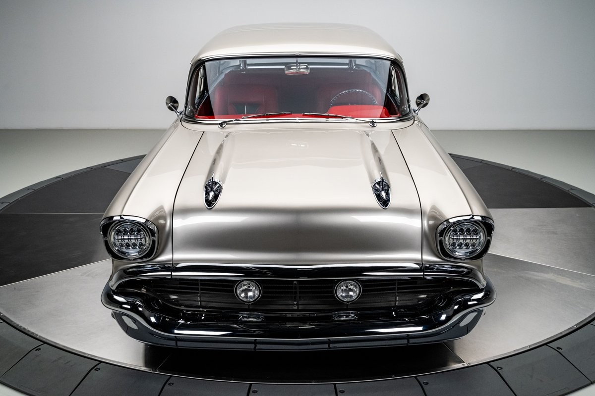 Chevrolet-Nomad-1957-Station-Wagon-7