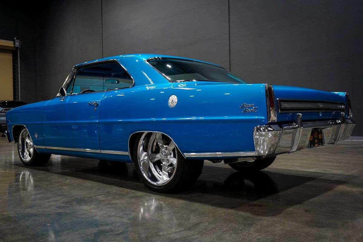 Chevrolet-Nova-1967-2