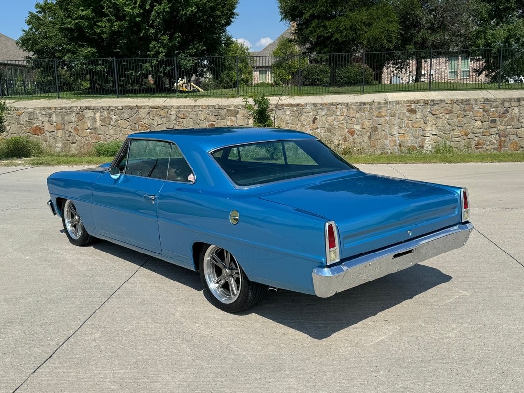 Chevrolet-Nova-1967-2