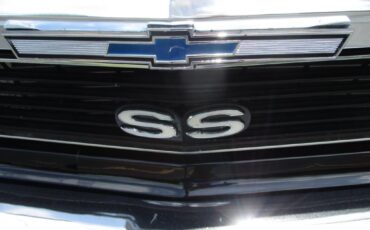 Chevrolet-Nova-1970-10